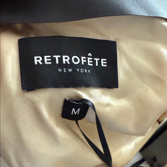 Elegant Cream and Red Halter Dress - Picture 6 of 6